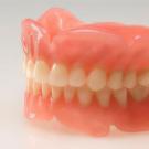 L'uso di protesi rimovibili in assenza di denti